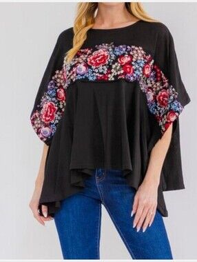 Awesome Savanna Jane Black Floral Top - S/M